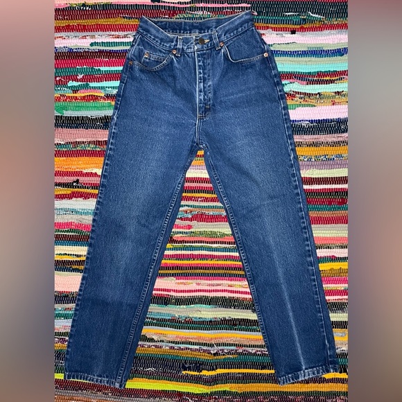 Vintage Lee High Rise Mom Jeans – Size 9 MED | Made in USA - Picture 9 of 9